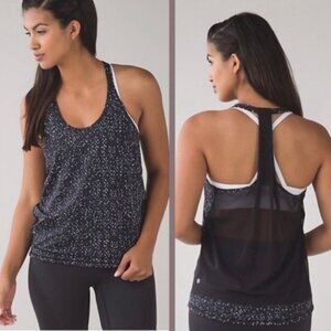 Lululemon Drop It Like It's Hot Tank -Size 4- Butterfly Texture Black White